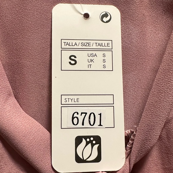 NEW with tags. Dress shirt. Size Small - Picture 3 of 3